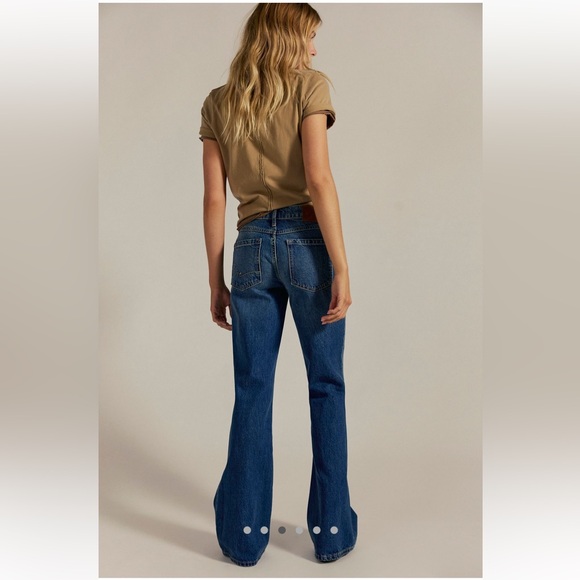 Free People NWOT West Coast Relaxed Flare Jeans Size 28 in Humble - Picture 3 of 13